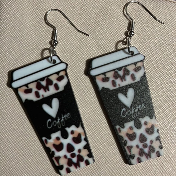 Cute Coffee ❤️ Cup Earrings - Picture 1 of 6